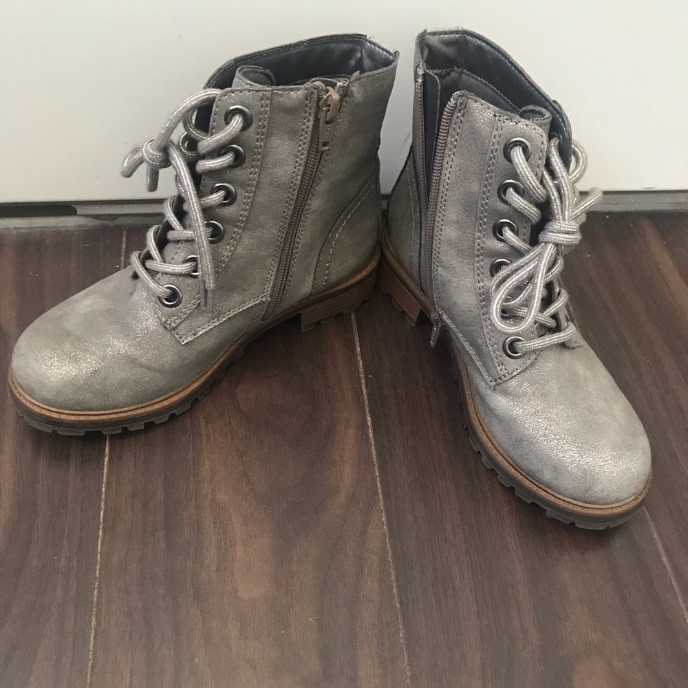 Boots for Girl (NWOT)
